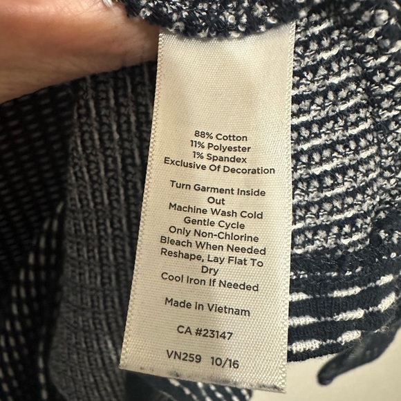 Talbots Top Women's Large Navy Blue 3/4 Sleeve Stretch Tunic - Picture 4 of 6